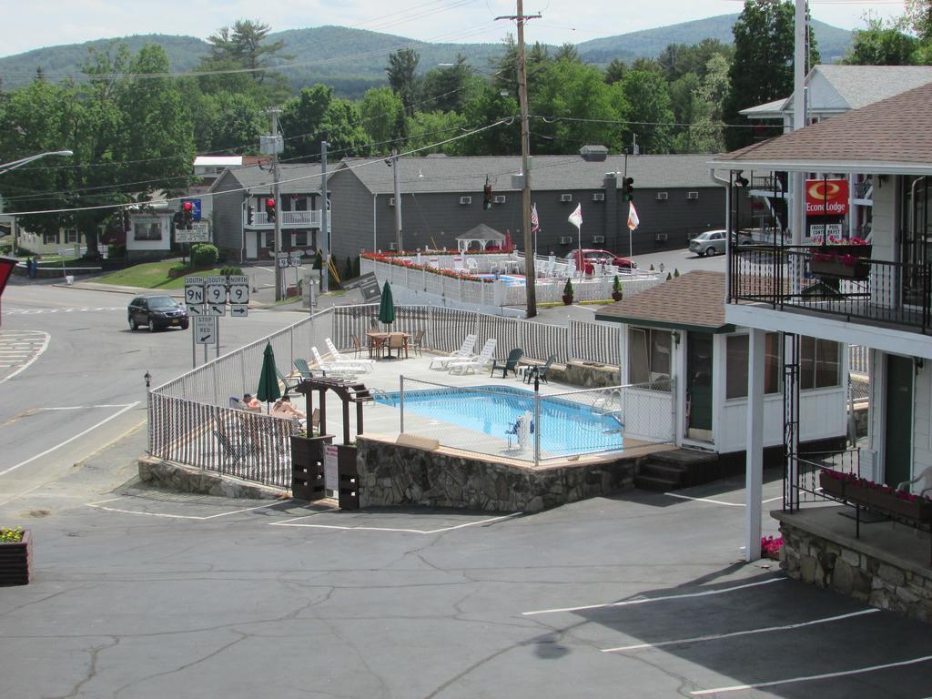 The Lake George Inn Zewnętrze zdjęcie
